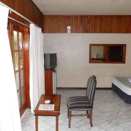 Southern Cross Hotel Suva Zewnętrze zdjęcie