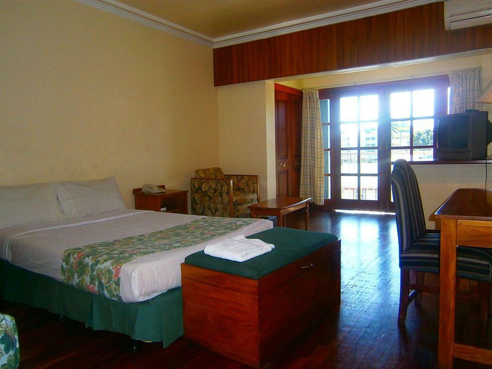 Southern Cross Hotel Suva Zewnętrze zdjęcie